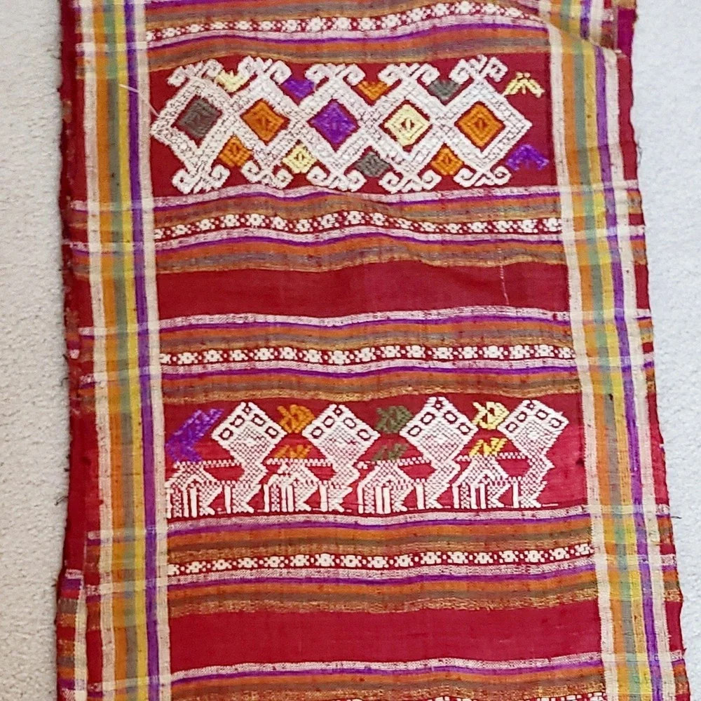 Vtg Thai Red Textile Tribal Woven Silk Cotton Wall Hanging Runner 7 yds 13